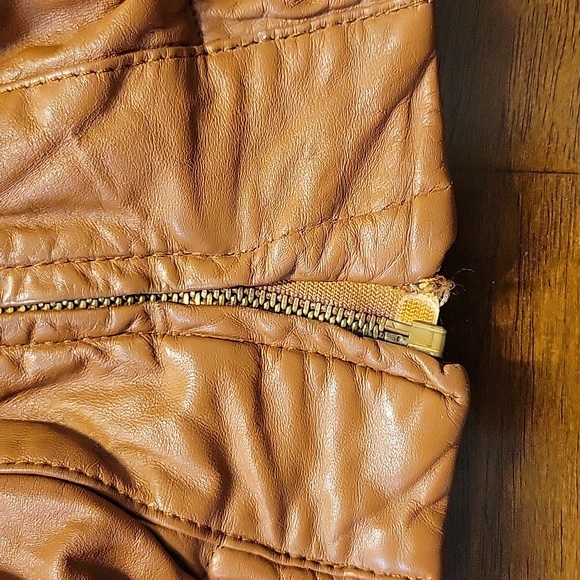 *VINTAGE* 1970s Genuine Leather Bomber Jacket •The Leather Shop by Sears - Picture 10 of 11
